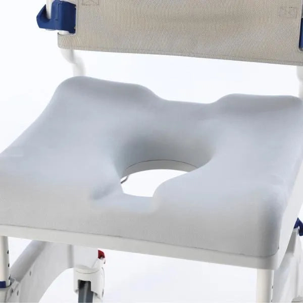 Chaise de douche et toilettes
